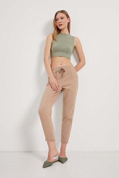 Arma Life Women's Elastic Waist Natural Fabric Mink Carrot Pants