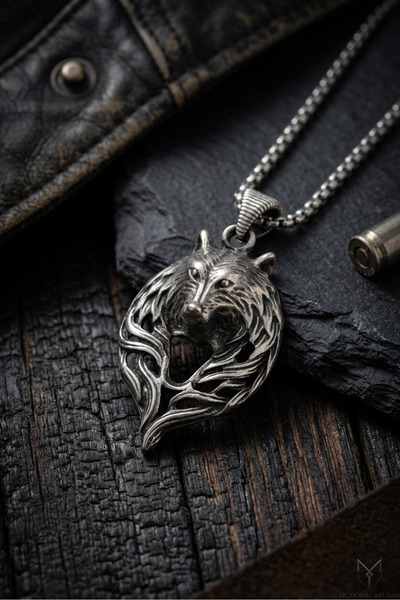 Begondio Wolf Head Handcrafted Stainless Steel Chain Men's Necklace