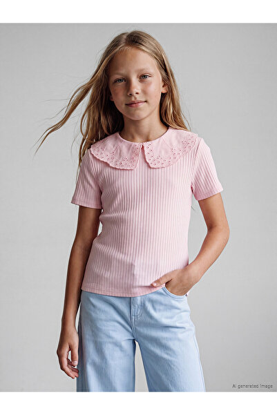 LC Waikiki Trendlucky Bebe Yaka Girl's T-Shirt with a Difference