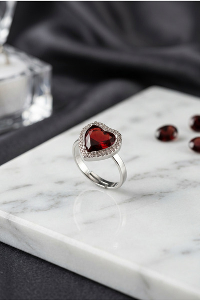 Begondio Stylish and Modern Design with Heart Minimal Adjustable Women's Ring