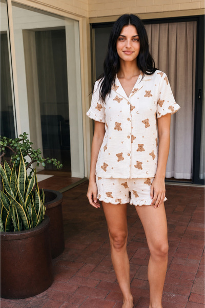 FİT WOMEN Women's Flexible Shorts Loose Snow White Pajama Set