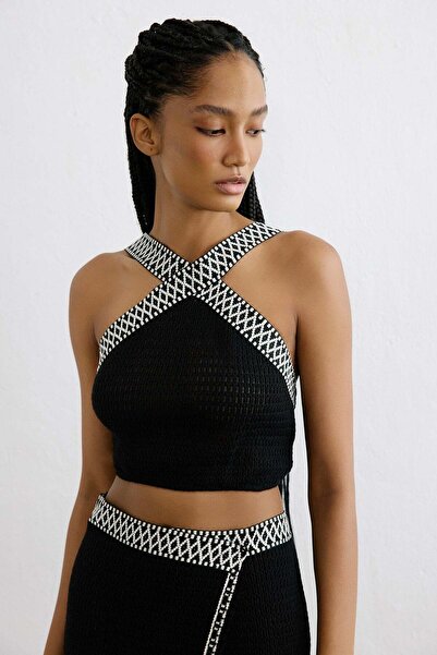 Rue Studio Sırt Bağlamalı Crop Siyah Bluz
