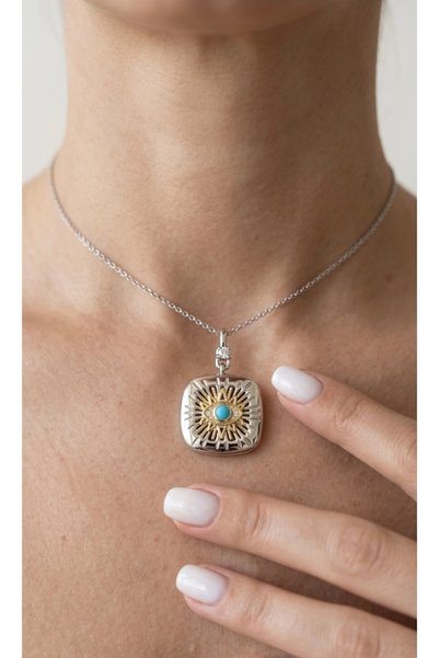 Glowisters Jewelry Kadın Gümüş Renk Göz Figürlü Kare Kapaklı Madalyon Kolye -...