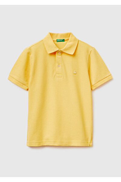 United Colors of Benetton تي شيرت بيكيه بولو بشعار أصفر للأولاد