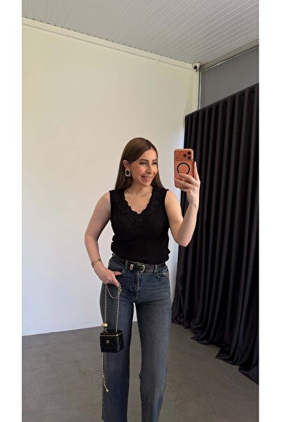 elif teke Move Yakası Dantelli Bluz Siyah