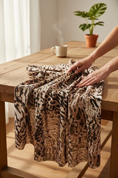 Akbaşlar Soft Textured Polyester Satin Fabric |   1 Meter |   Width: 150cm