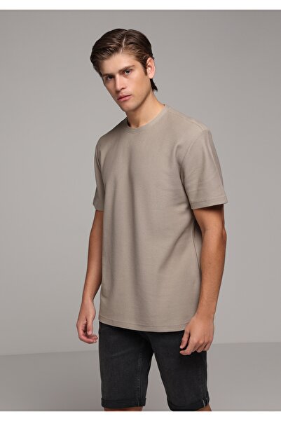 Colin's Comfort Fit Round Neck Plain Men's Beige Short Sleeve T-Shirt