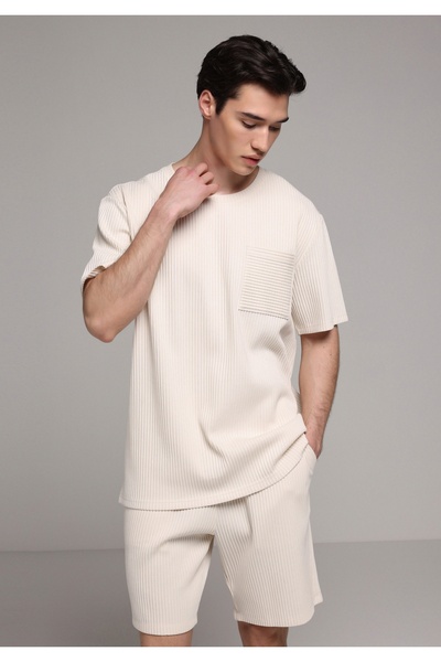Colin's Comfort Fit Round Neck Plain Men's Beige Short Sleeve T-Shirt