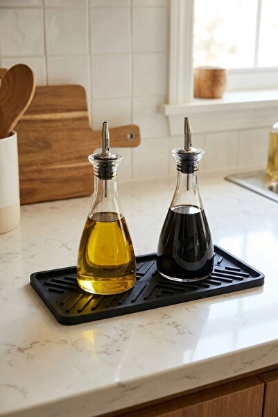 Buffer ®   Black Silicone Oil Pot Mat – Non-Slip Kitchen Organizer 23X10 cm