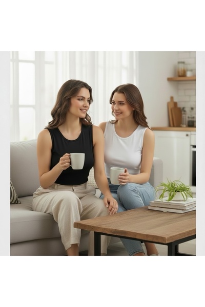 Katmirra مجموعة من قطعتين من الملابس الداخلية النسائية ذات الرقبة المستقيمة و...