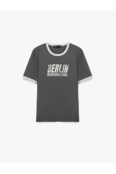 Koton Cotton Regular Fit Short Sleeve Color Contrast Crew Neck Printed T-Shirt