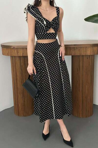 Caddebostan Moda Polka Dot Low-Cut Flounce Blouse Long Skirt Set