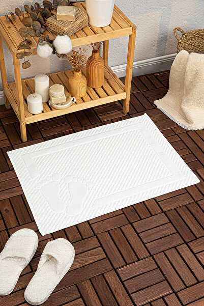 FAVORA Leoline 100% cotton premium foot towel - white