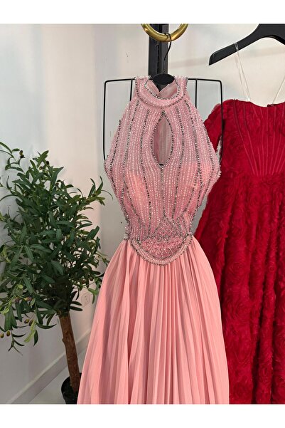 NUHAIRa Hand Beaded Tulle Evening Dress. Chiffon Cloche.
