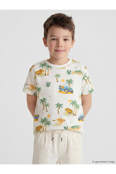 LC Waikiki Crew Neck Printed Boys' T-Shirt