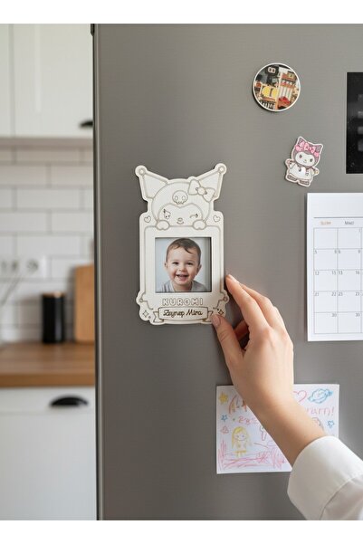 Kişiye Özel Kuromili Fotoğraflı Ahşap Magnet – İsim Yazılı Bebek & Çocuk Magneti 10'lu