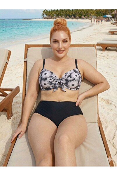 iygnus Büyük Beden Göğüs Ortası Kurdele Detaylı Bikini Takımı
