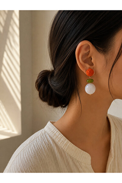 YENGEÇ Straw Detail Acrylic Earrings