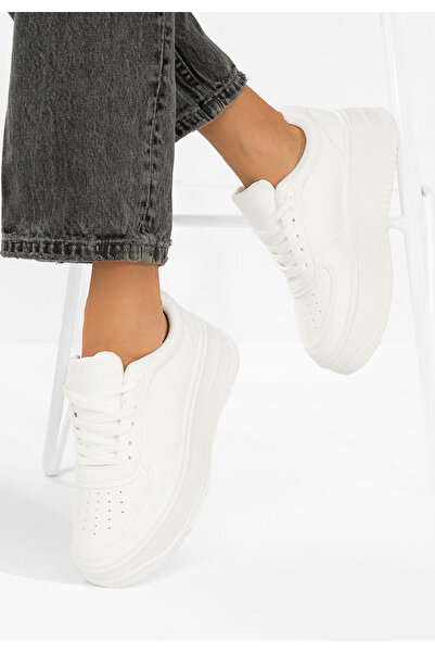 B T Shoes Бели маратонки Семиния с платформена подметка