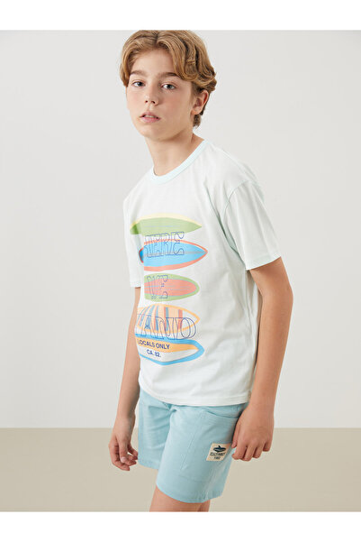 LC Waikiki Tricou cu guler rotund pentru băieți și pantaloni scurți