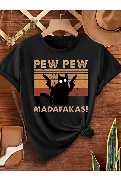 121 Women's Casual Round Neck T-Shirt with Strange Black Cat Design