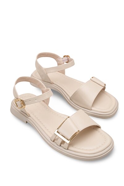 UBEYD bej rengi Kadın Metal Tokalı Günlük Comfort Sandalet