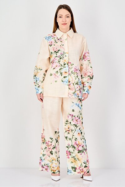 Kathy Ireland Women 2 Pieces Floral Print Shirt With Pants Coord Set, Beige