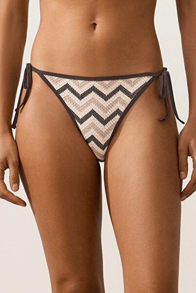 Oysho Zikzak desenli orta kesim bikini altı