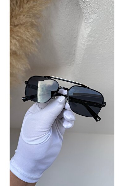 Massiviano Calviro Black Sunglasses