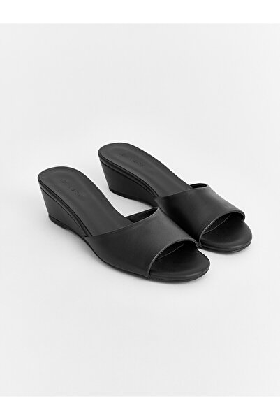 LC Waikiki Black Leather Look Women's Slippers
