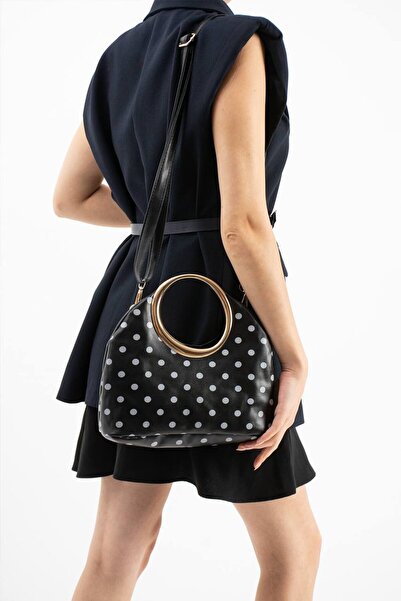 Çanta Trend Women's Hand Bag with Metal Accessories (Boy 14 En 26)
