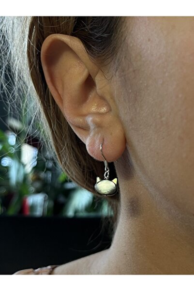 PIETRICELE Cat Shell Earrings