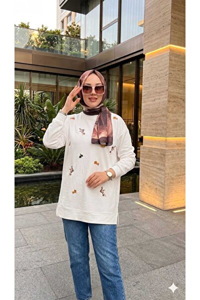 Butik Embroidered Hijab Sweatshirt