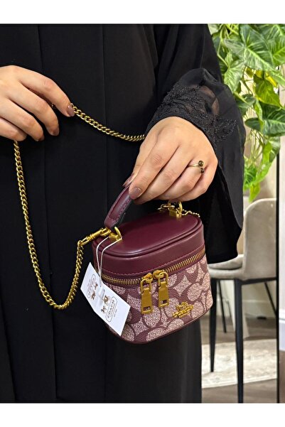 Coach Magazine شنطة مكياج يد و كتف نسائية مع ملحقاتها