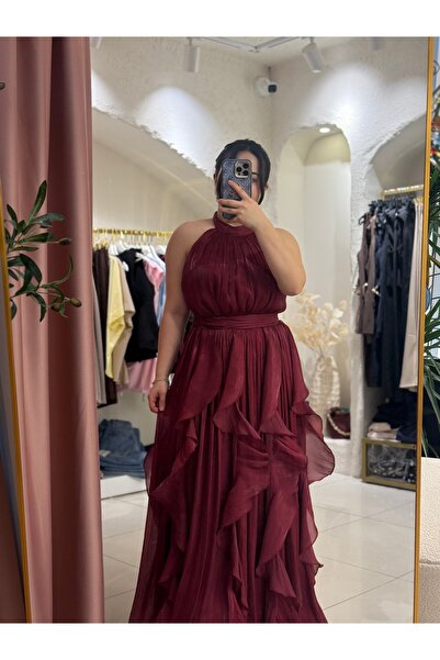 BUSE ATMACA Halter Yaka Fırfırlı Abiye
