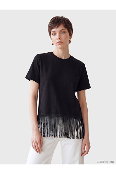 LC Waikiki Nevavm Farkıyla Oval Collar Tassel Blouse