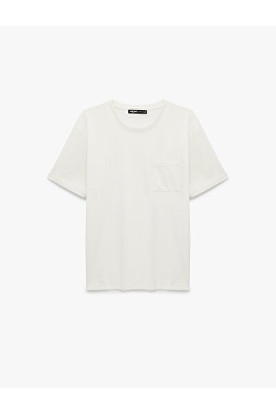 Koton Crew Neck Cotton Short Sleeve Basic Oversize T-Shirt with Pocket Detail