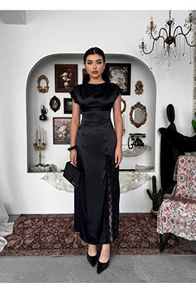 Miss Beyoğlu فستان سهرة نسائي من الساتان بتفاصيل دانتيل وشق من لونا، فستان أنيق
