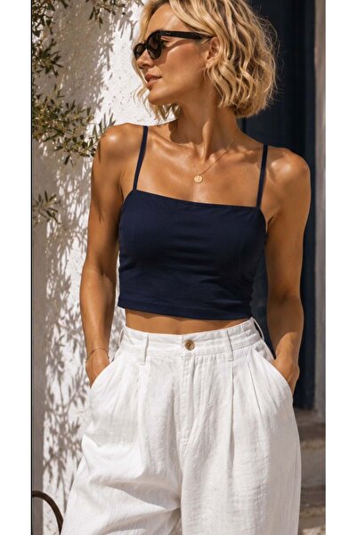 ibeeka Top / Body cu bretele de culoare albă și crop bile