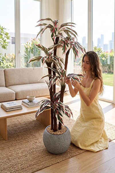 Yapay Çiçek Deposu Küre Saksıda Yapay Ağaç Pembe Damarlı Cordyline 150 cm