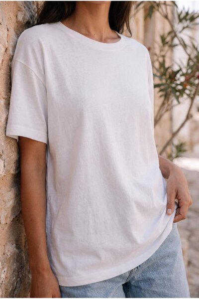 BİKELİFE Women's Round Neck Relaxed Fit Short Sleeve Basic T-Shirt