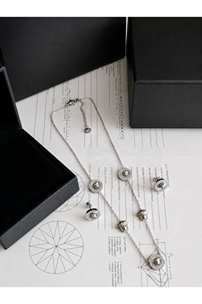 Glamour Galore Shiny Attractive Earring and Necklace Set with Accessories