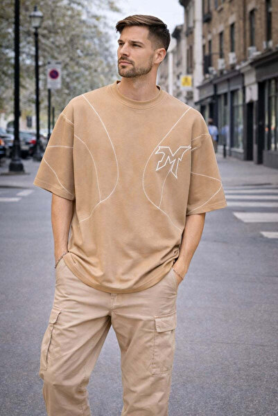 MODEN Oversized Graphic T-shirt – Beige