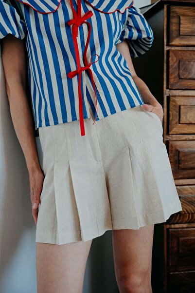 Mama in Love Amy Cream Shorts