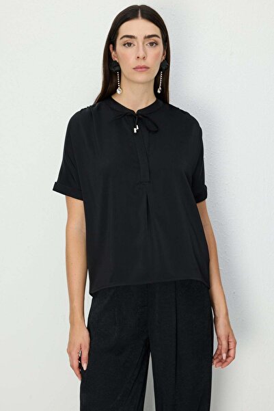 ON Double Sleeve Blouse with Lace-Up Collar