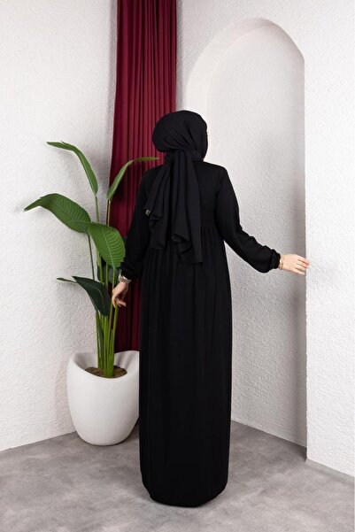 Işıltı Ferace Medina Silk Roba with Berrak Ferace