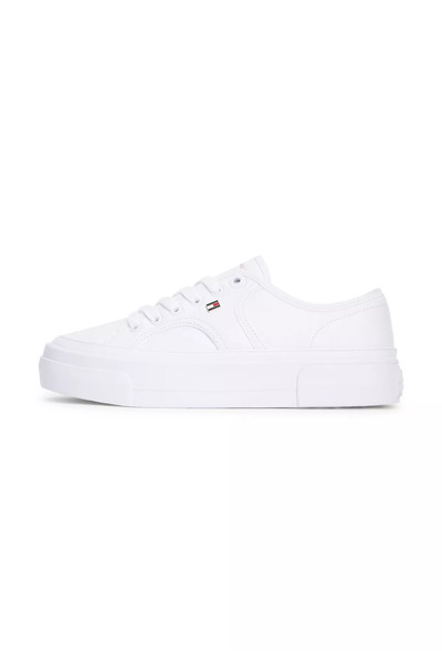 Tommy Hilfiger Kadın Bağcıklı Rahat Taban Logo Detaylı Deri Günlük Beyaz Sneaker