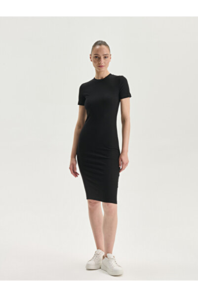 LC Waikiki Quality Pieces from Çelebi Store Zero Roba Yaka Bodycon Dress