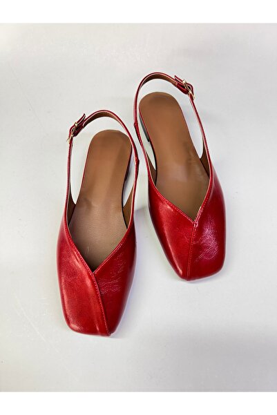 azza shoes Bianca kadın kare kalıp Kırmızı parlak arkası açık toka detaylı za...