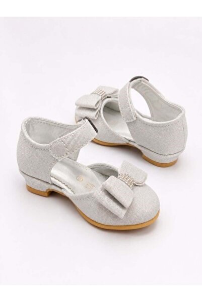 Zekids Girl's Orthopedic Closed-Front Heeled Shoes